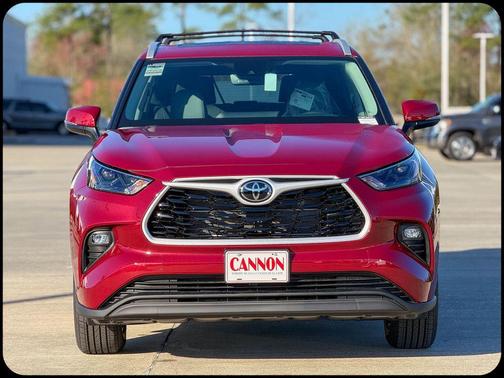 2026 Toyota Highlander Hybrid XLE