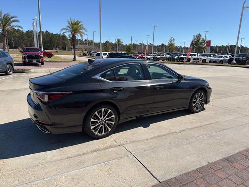 2020 Lexus ES 350 Base