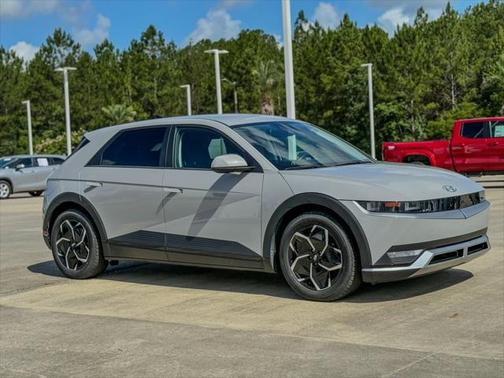 2023 Hyundai IONIQ 5 SE