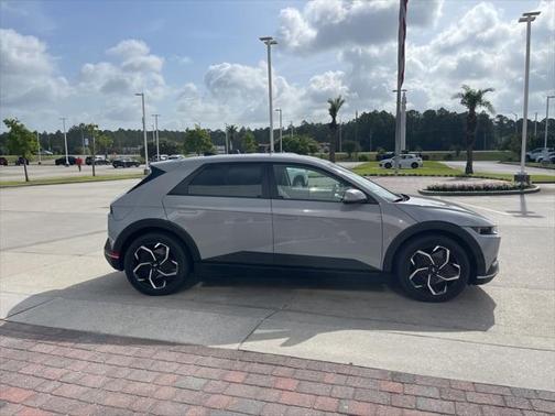 2023 Hyundai IONIQ 5 SE