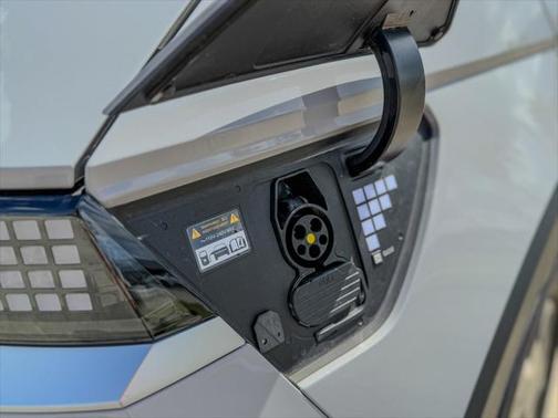 2023 Hyundai IONIQ 5 SE