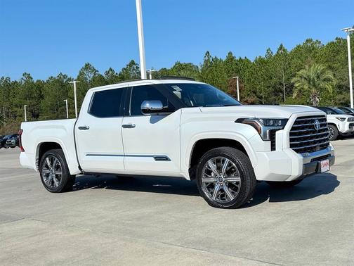 2023 Toyota Tundra Hybrid Capstone