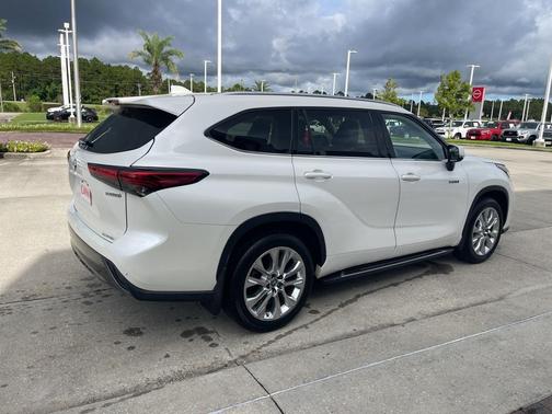 2021 Toyota Highlander Hybrid Limited