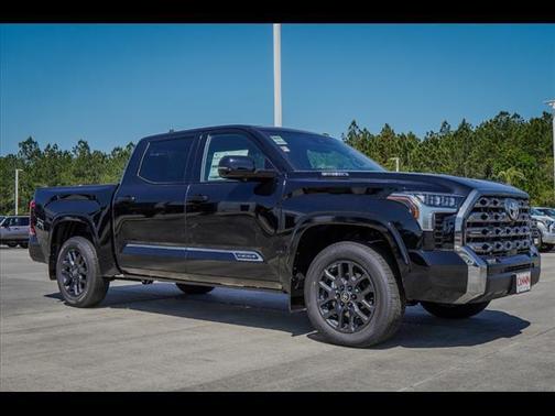 2025 Toyota Tundra Hybrid Platinum