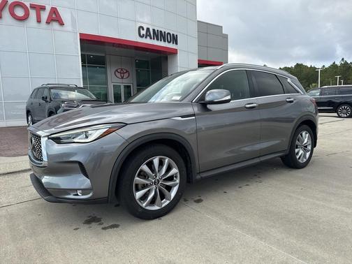 2022 INFINITI QX50 LUXE