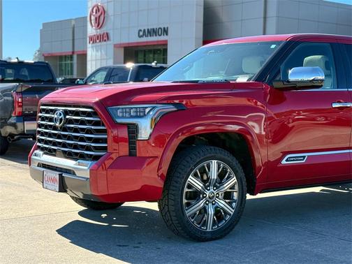 2023 Toyota Tundra Hybrid Capstone