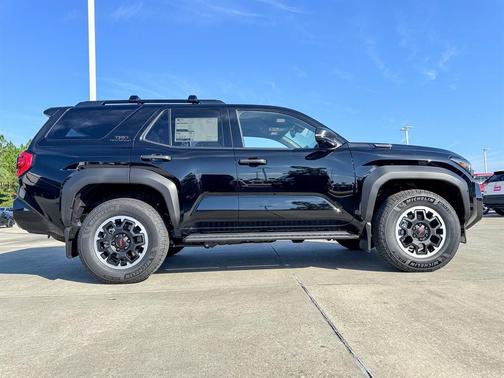 2025 Toyota 4Runner TRD Off Road Premium