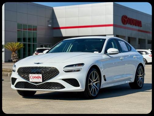 Uyuni White 2026 Genesis G70 2.5T RWD