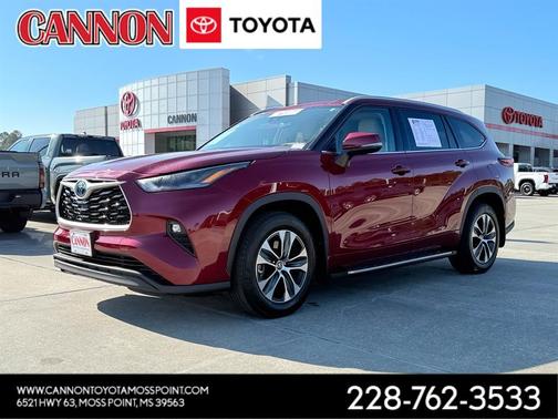 2022 Toyota Highlander Hybrid XLE