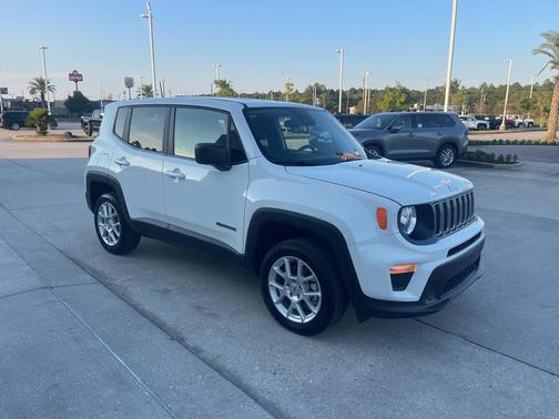 2023 Jeep Renegade Latitude