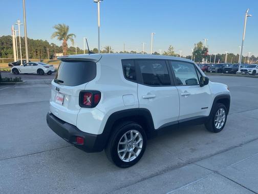 2023 Jeep Renegade Latitude