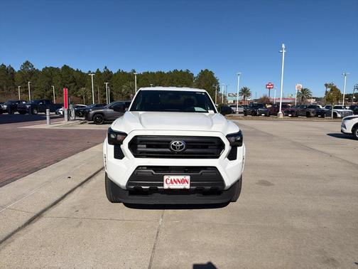 2025 Toyota Tacoma SR