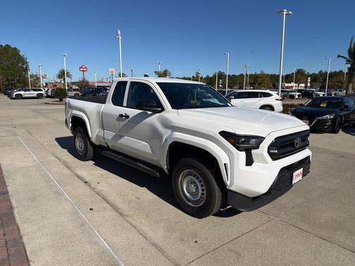2025 Toyota Tacoma SR