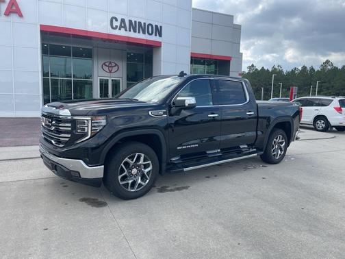 2024 GMC Sierra 1500 SLT