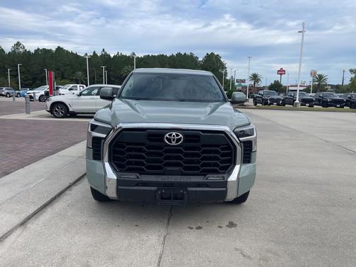 2022 Toyota Tundra SR5