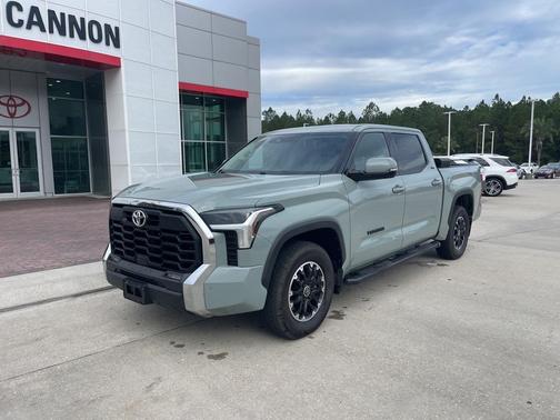 2022 Toyota Tundra SR5