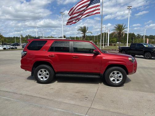 Barcelona Red Metallic 2020 Toyota 4Runner SR5 Premium