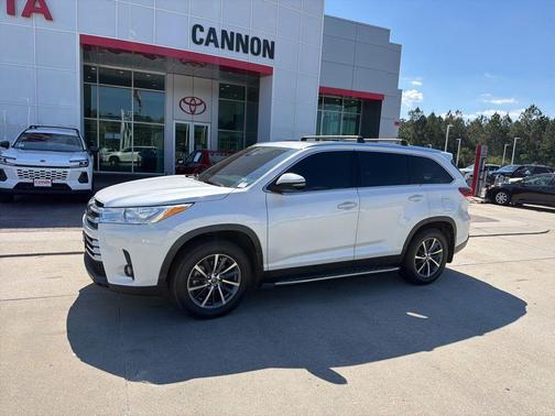 Blizzard Pearl 2019 Toyota Highlander XLE