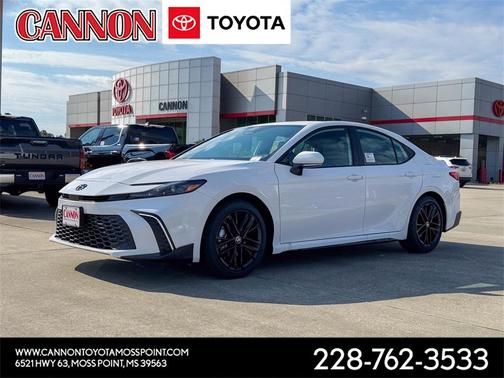 2026 Toyota Camry SE