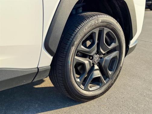 2024 Toyota RAV4 Adventure