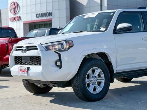 2024 Toyota 4Runner SR5