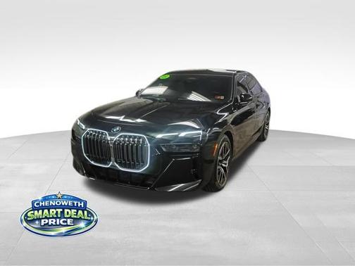 2023 BMW 740 i