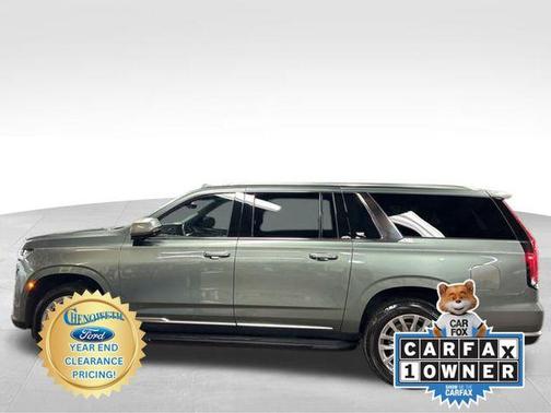 2024 Cadillac Escalade ESV Premium Luxury