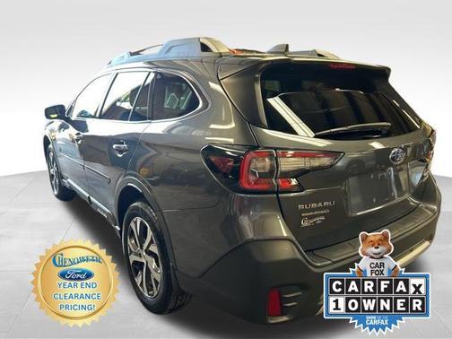 2022 Subaru Outback Touring