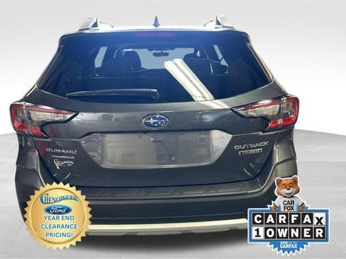 2022 Subaru Outback Touring