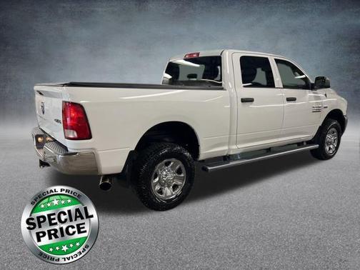 2018 RAM 2500 Tradesman Crew Cab 4x4 6'4' Box