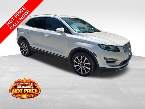 White Platinum 2019 Lincoln MKC Reserve