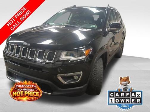 Diamond Black Crystal Pearlcoat 2017 Jeep New Compass Limited SUV