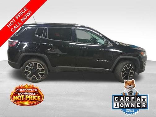 Diamond Black Crystal Pearlcoat 2017 Jeep New Compass Limited