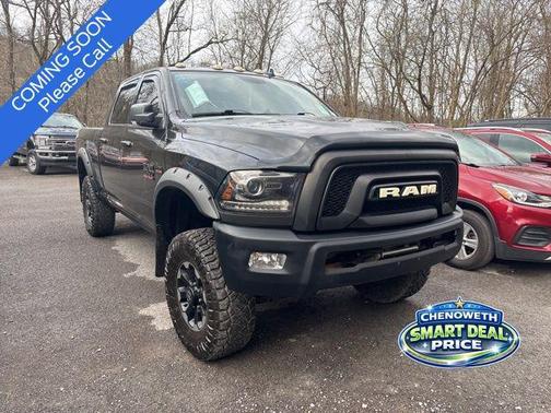 Brilliant Black Crystal Pearlcoat 2018 RAM 2500 Power Wagon
