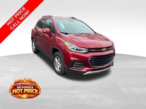 Cajun Red Tintcoat 2019 Chevrolet Trax LT