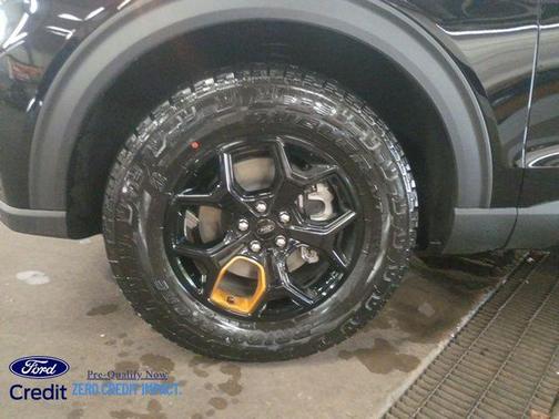 Agate Black Metallic 2027 Ford Explorer Tremor