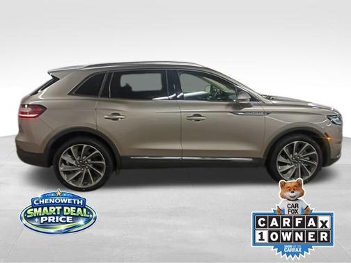 2021 Lincoln Nautilus Reserve