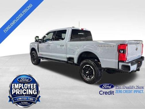 Glacier Gray Metallic Tri-Coat 2026 Ford F-250 Lariat