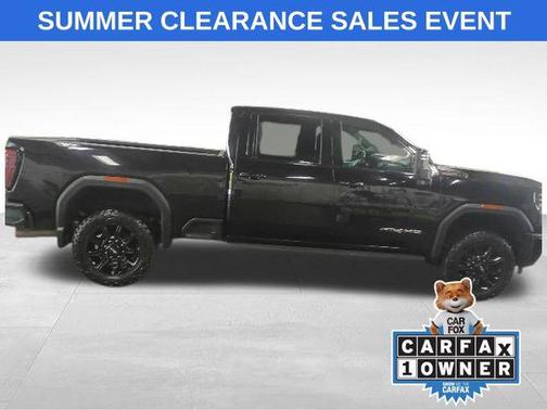 Onyx Black 2024 GMC Sierra 3500 AT4