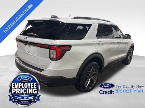 Space White Metallic 2026 Ford Explorer ST-Line