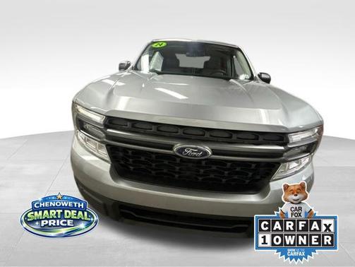 Iconic Silver Metallic 2024 Ford Maverick XLT