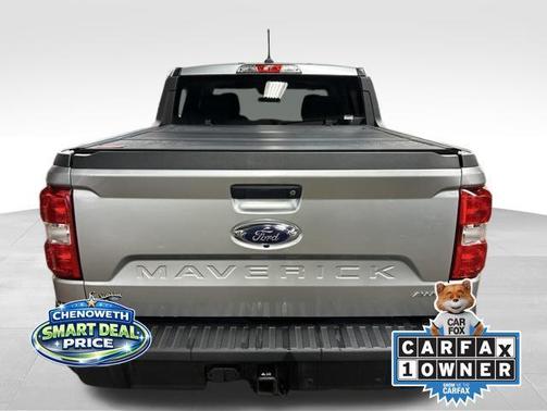 Iconic Silver Metallic 2024 Ford Maverick XLT