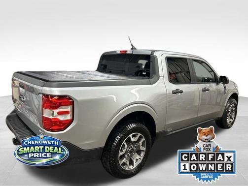 Iconic Silver Metallic 2024 Ford Maverick XLT
