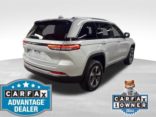 2023 Jeep Grand Cherokee 4xe Base