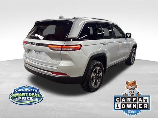2023 Jeep Grand Cherokee 4xe Base