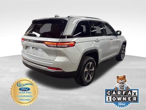 2023 Jeep Grand Cherokee 4xe Base
