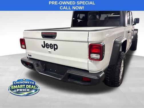 Bright White Clearcoat 2023 Jeep Gladiator Sport S