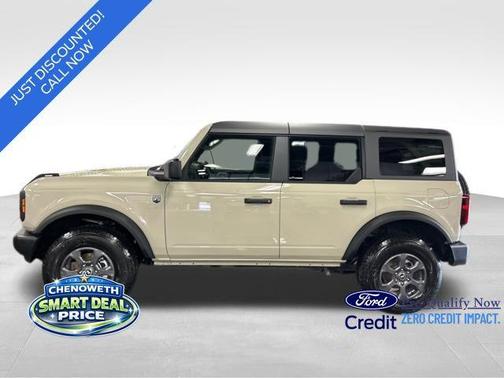 Desert Sand 2026 Ford Bronco Big Bend