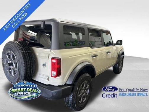 Desert Sand 2026 Ford Bronco Big Bend