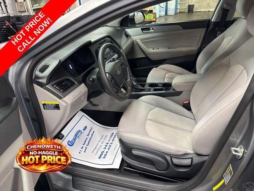 2016 Hyundai SONATA Hybrid SE